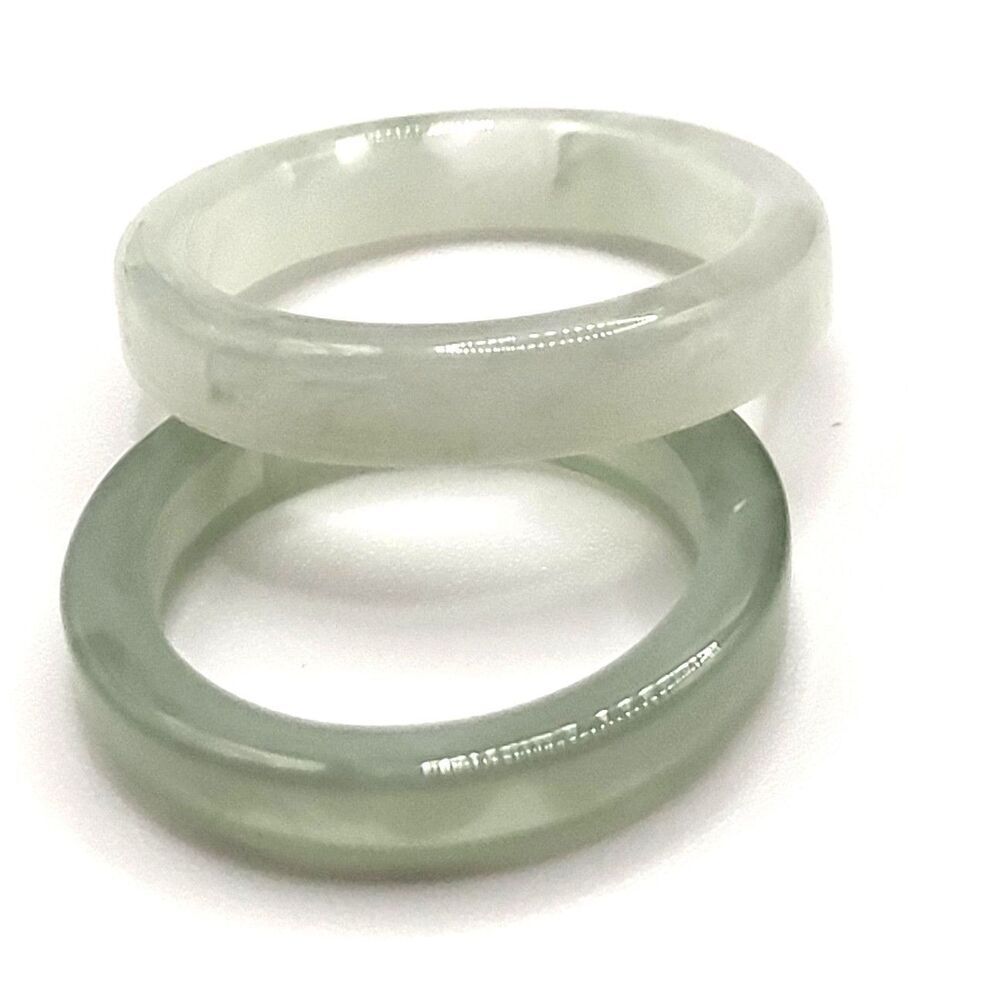 New Without Tags Chunky Clear White Blue Acrylic Ring Size 8 & 7
